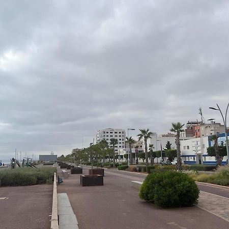 2 Zimmer Wohnung Corniche Nador Sidi Ali- Am Meer & Wifi Kültér fotó